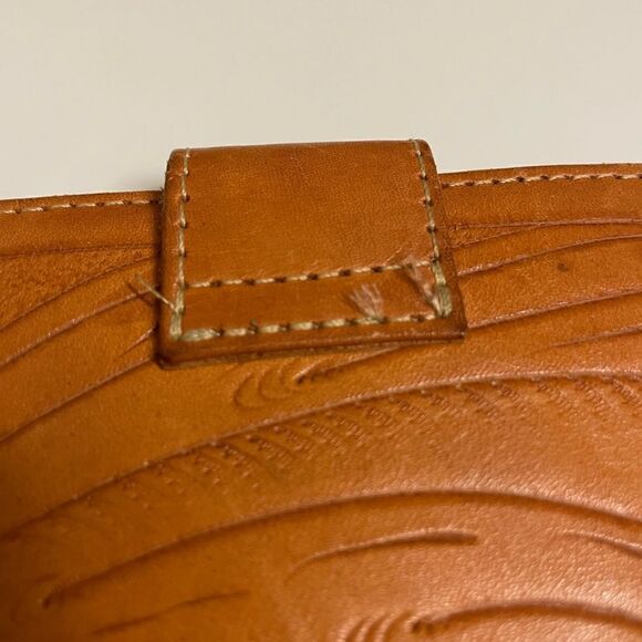 Tan/Orange Floral Faux Leather Large Wallet with Numerous Pockets - Picture 10 of 13